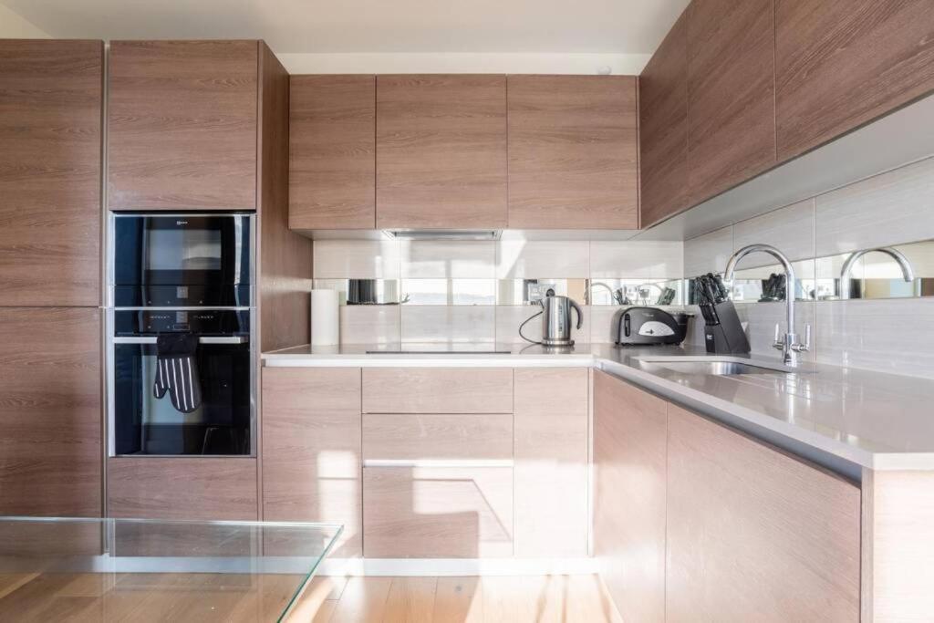 Luxury river side penthouse Londres Extérieur photo